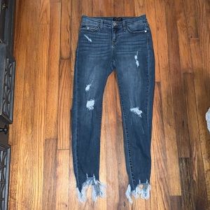 Judy Blue cropped fit distressed Jeans